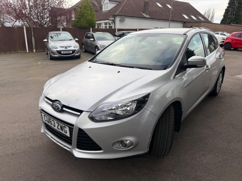 Ford Focus 1.6 TDCi Titanium Euro 5 (s/s) 5dr 1