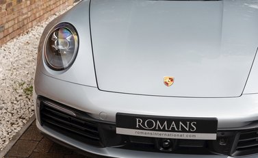 Porsche 911 Carrera S (992) 24