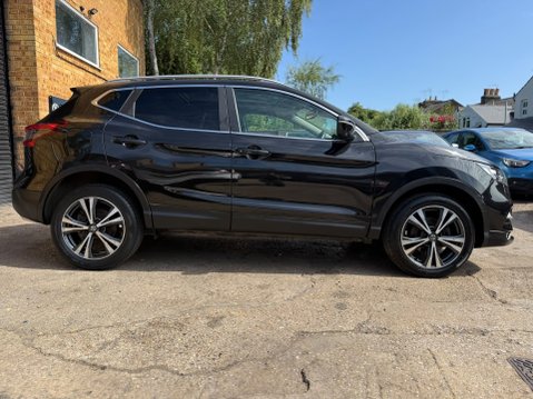 Nissan Qashqai 1.2 DIG-T N-Connecta SUV 5dr Petrol XTRON Euro 6 8