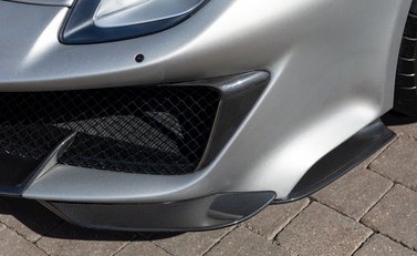 Ferrari 488 Pista 24