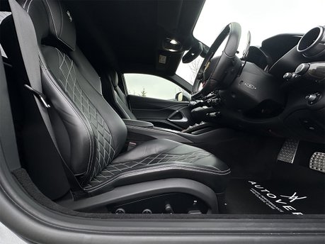 Ferrari 812 Superfast 44