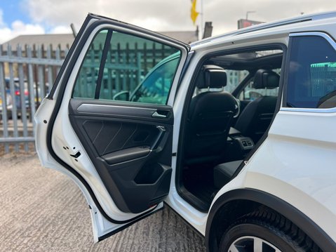 Volkswagen Tiguan R LINE TDI BMT 4MOTION DSG 79