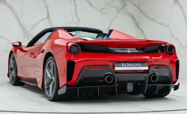Ferrari 488 Pista Spider 10