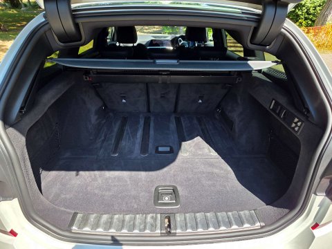 BMW 3 Series 2.0 318d M Sport Auto 5dr 15