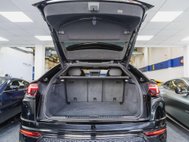 Lamborghini Urus 4.0 V8 BiTurbo SUV 5dr Petrol Auto 4WD Euro 6 (650 ps) 63