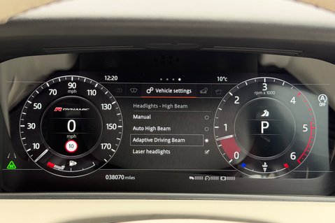 Land Rover Range Rover Velar FIRST EDITION - HUGE SPEC - PAN ROOF -1600W MERIDIAN -AIR SUSPENSION 50