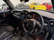 Mini Hatch 2.0 Cooper S Sport Hatchback 5dr Petrol Steptronic Euro 6 (s/s) (192 ps) 7