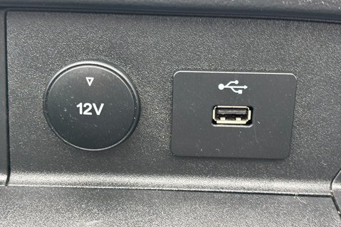 Ford Transit Custom 320 L2 Leader 130 ps DCIV with Air Conditioning 25