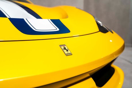 Ferrari 458 Speciale Aperta 1 OF 49 RHD. UK SUPPLIED. NART STRIPE. CARBON INT & EXT. LIFT 44