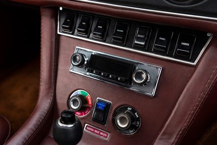 Jensen Interceptor III ‘S’ 28