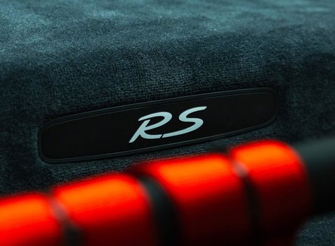 Porsche 911 GT3 RS (997) 11