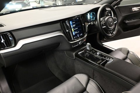 Volvo V60 2.0 V60 R-Design T6 Recharge AWD Auto 4WD 5dr 18