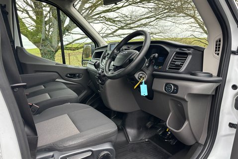 Ford Transit 350 Drw L4 130 ps Single Cab Dropside Truck 15