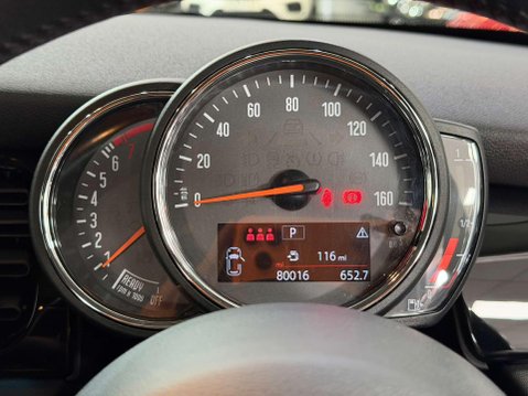 Mini Hatch 1.5 Cooper Classic Hatchback 5dr Petrol Steptronic Euro 6 (s/s) (136 ps) 29