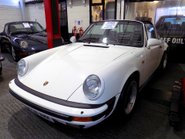 Porsche 911 CARRERA 3.2 TARGA 29