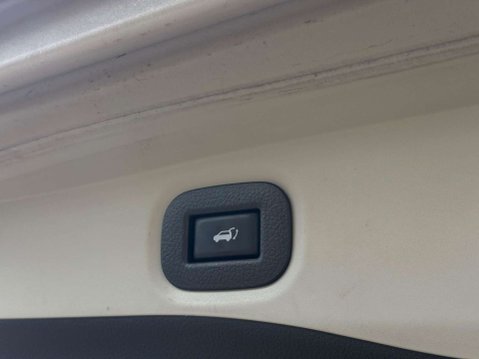 Nissan X-Trail 1.6 dCi Tekna XTRON Euro 5 (s/s) 5dr 51