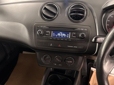 SEAT Ibiza 1.4 Toca Euro 5 5dr 17