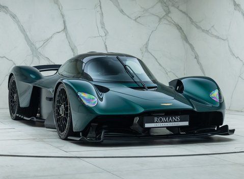 Aston Martin Valkyrie 9