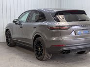 Porsche Cayenne 3.0 Cayenne V6 Auto 4WD 5dr 32