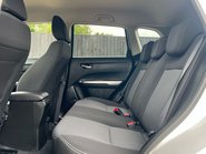 Suzuki Vitara SZ-T 9