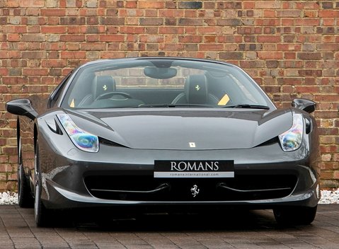 Ferrari 458 Spider 1