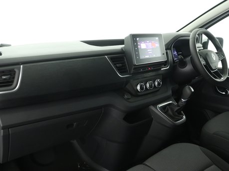 Renault Trafic SL30 E-Tech Advance RC Panel Van 14
