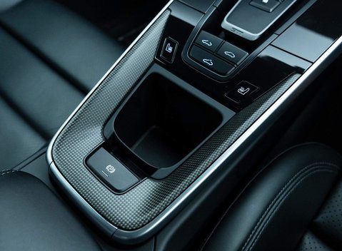 Porsche 911 Carrera (992) 17