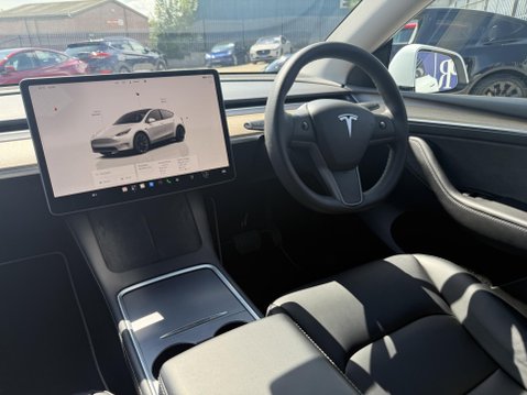 Tesla Model Y (Dual Motor) Long Range SUV 5dr Electric Auto 4WDE (384 bhp) 29