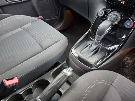 Ford Fiesta 1.0T EcoBoost Zetec Powershift Euro 6 5dr 21