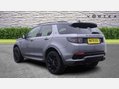 Land Rover Discovery Sport 2.0 Discovery Sport R-Dynamic SE D Auto 4WD 5dr 3