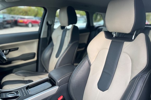 Land Rover Range Rover Evoque 2.2 SD4 DYNAMIC AUTO 29