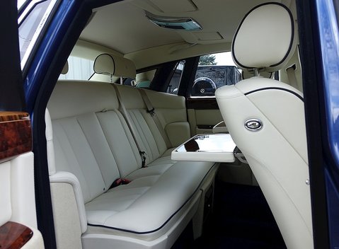 Rolls-Royce Phantom Series II 23