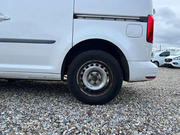 Volkswagen Caddy SWB L1H1 C20 Tdi Trendline AIR CON EURO 6 NO VAT 23