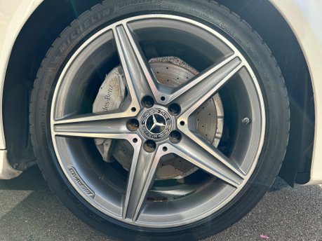 Mercedes-Benz C Class C 220 D AMG LINE PREMIUM PLUS COUPE 17