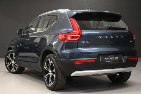 Volvo XC40 2.0 XC40 Inscription Pro B4 MHEV Auto 5dr 2
