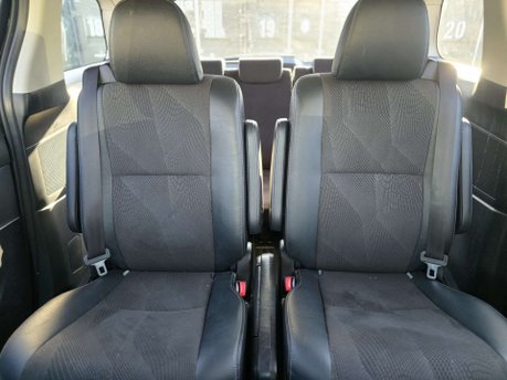 Toyota Estima Hybrid+LowMiles+7Seater 31