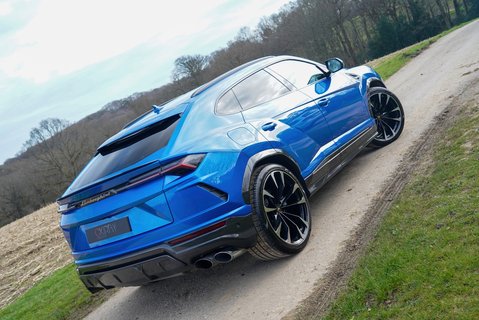 Lamborghini Urus V8 20