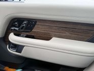 Land Rover Range Rover 3.0 Range Rover Vogue SE D MHEV Auto 4WD 5dr 21