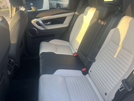 Land Rover Discovery Sport 2.0 Discovery Sport Urban Edition D MHEV Auto 4WD 5dr 13