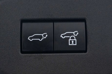 Toyota Land Cruiser 2.8D Panel Van 5dr Diesel Auto 4WD LWB Euro 6 (s/s) (204 ps) 33