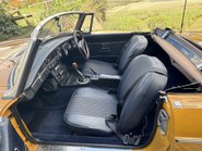 MG B ROADSTER 23