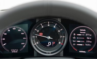 Porsche 911 Carrera (992) 17