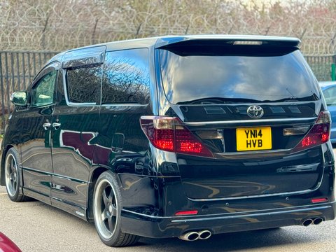 Toyota Alphard GOLDEN EYES II TWIN SUNROOF GRADE 4B WOW 37