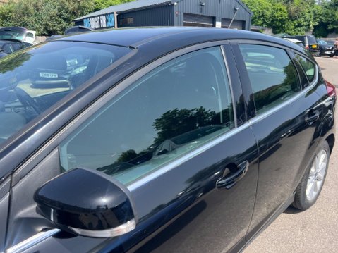 Ford Focus 1.0T EcoBoost Titanium Auto Euro 6 (s/s) 5dr 13