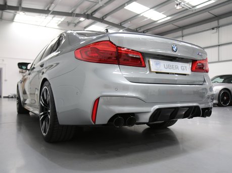 BMW M5 Comfort, Driving Assistant Plus Pack, M Exhaust and B&W Service History