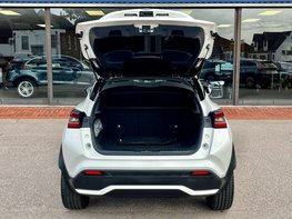 Nissan Juke 1.6 Juke Premiere Edition HEV CVT 5dr 75