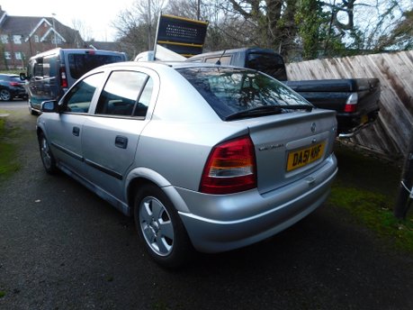 Vauxhall Astra COMFORT 1.6 16V AUTOMATIC 5dr 4
