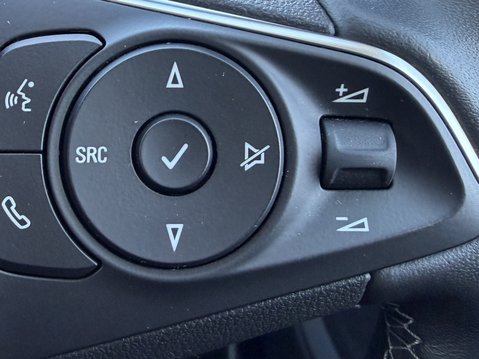 Vauxhall Crossland 1.2 Turbo Ultimate 5dr 30