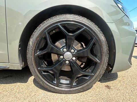 Audi A1 1.5 TFSI 35 S line Style Edition Sportback S Tronic Euro 6 (s/s) 5dr 18