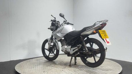 Yamaha YBR 125 2010 26K RUNNING PROJECT BIKE COMMUTER LEARNER BIKE 125CC 6